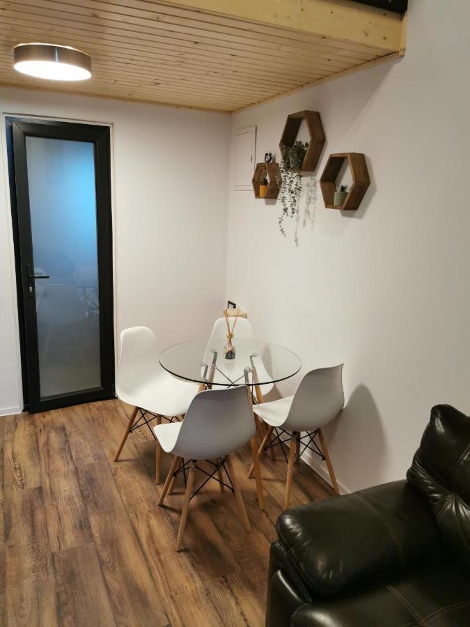 Kopel Haus - Studio - Self Acces Cod Location Balotesti Kültér fotó